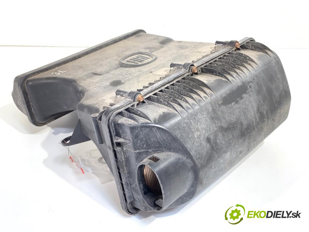 FIAT TIPO sedan 2016 70 kW 1.4 (356SXA1B) 1368 Obal filtra vzduchu 51890357 (Obal vzduchového filtra)