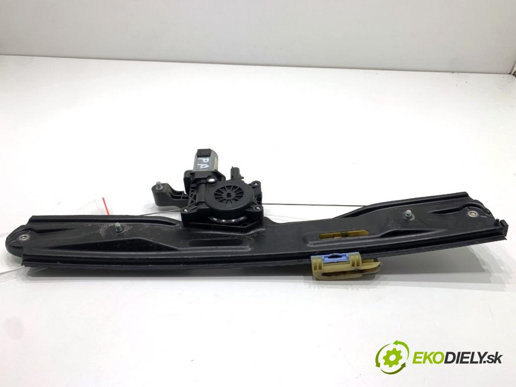 FIAT TIPO sedan 2016 70 kW 1.4 (356SXA1B) 1368 Mechanizmus okna pravy predný 00520501760