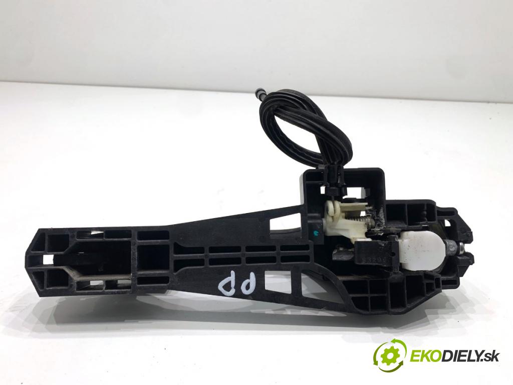 FIAT TIPO sedan 2016 70 kW 1.4 (356SXA1B) 1368 Kľučka vonkajšia pravy predný