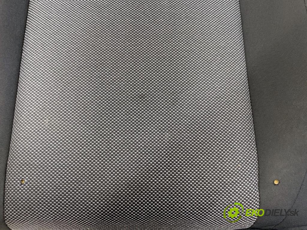 FIAT TIPO sedan 2016 70 kW 1.4 (356SXA1B) 1368 Sedadlo druhý rad