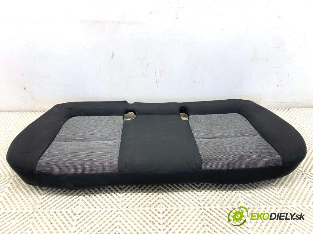 FIAT TIPO sedan 2016 70 kW 1.4 (356SXA1B) 1368 Sedadlo druhý rad