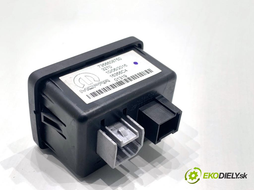 FIAT TIPO sedan 2016 70 kW 1.4 (356SXA1B) 1368 HNÍZDO: USB 7356608750