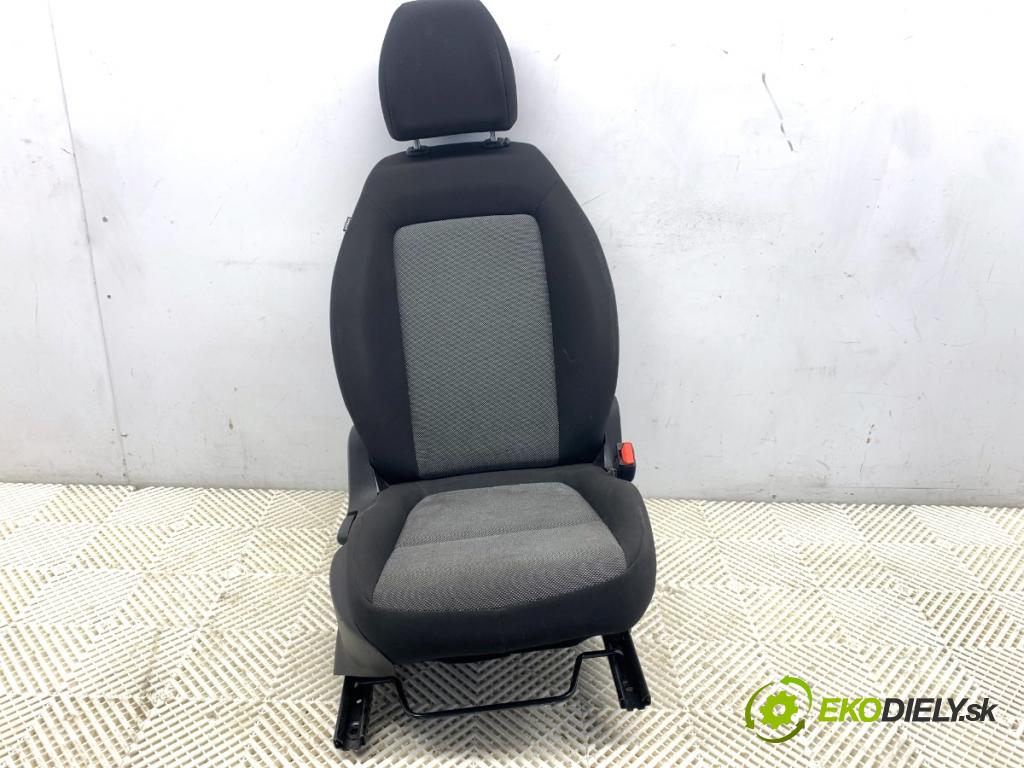 FIAT TIPO sedan 2016 70 kW 1.4 (356SXA1B) 1368 Sedadlo pravy predný 