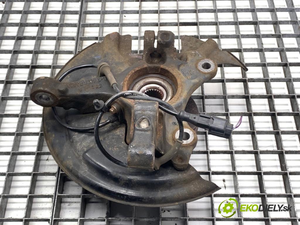 FORD FIESTA MK7 liftback 2016 44 kW 1.25 1242 náboj pravy predný