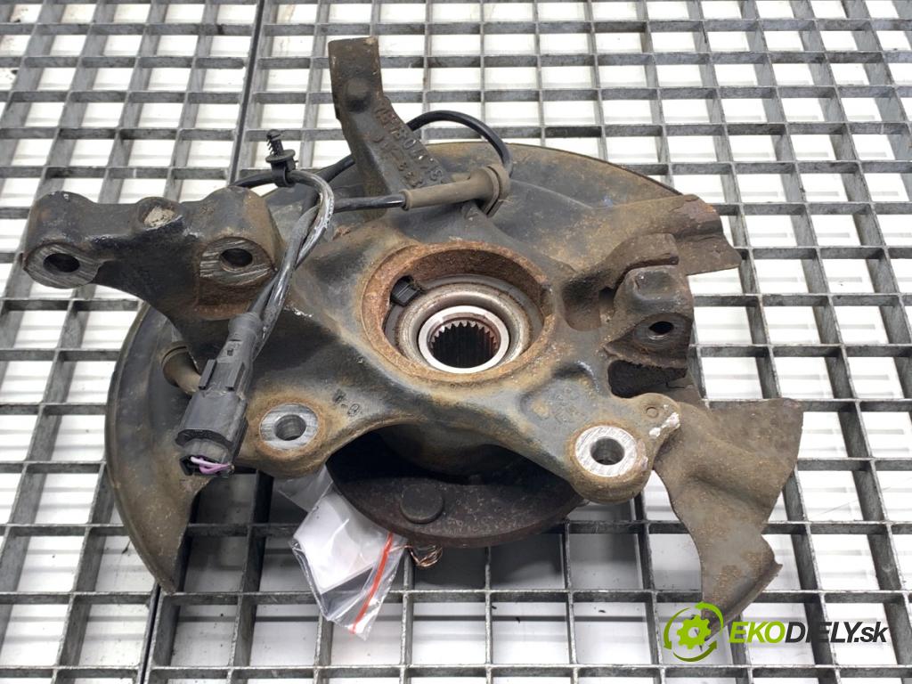 FORD FIESTA MK7 liftback 2016 44 kW 1.25 1242 náboj pravy predný