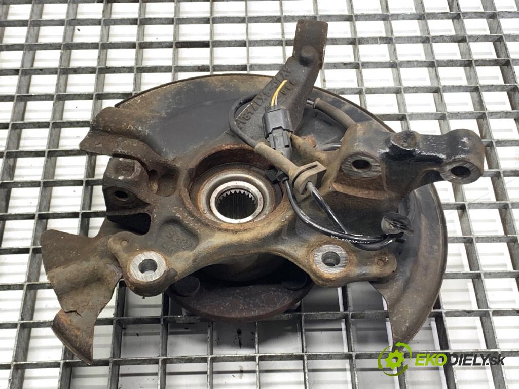 FORD FIESTA MK7 liftback 2016 44 kW 1.25 1242 náboj levý přední část