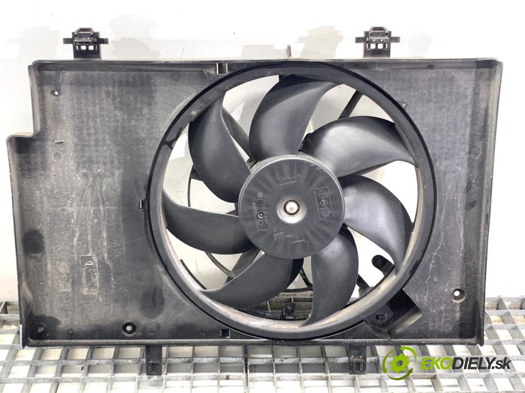 FORD FIESTA MK7 liftback 2016 44 kW 1.25 1242 ventilátor chladiče G1B1-8C607-AA (Ventilátor)