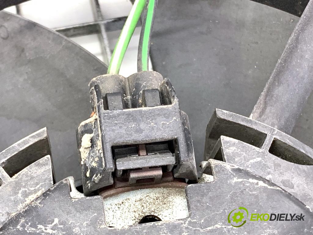 FORD FIESTA MK7 liftback 2016 44 kW 1.25 1242 ventilátor chladiče G1B1-8C607-AA (Ventilátor)