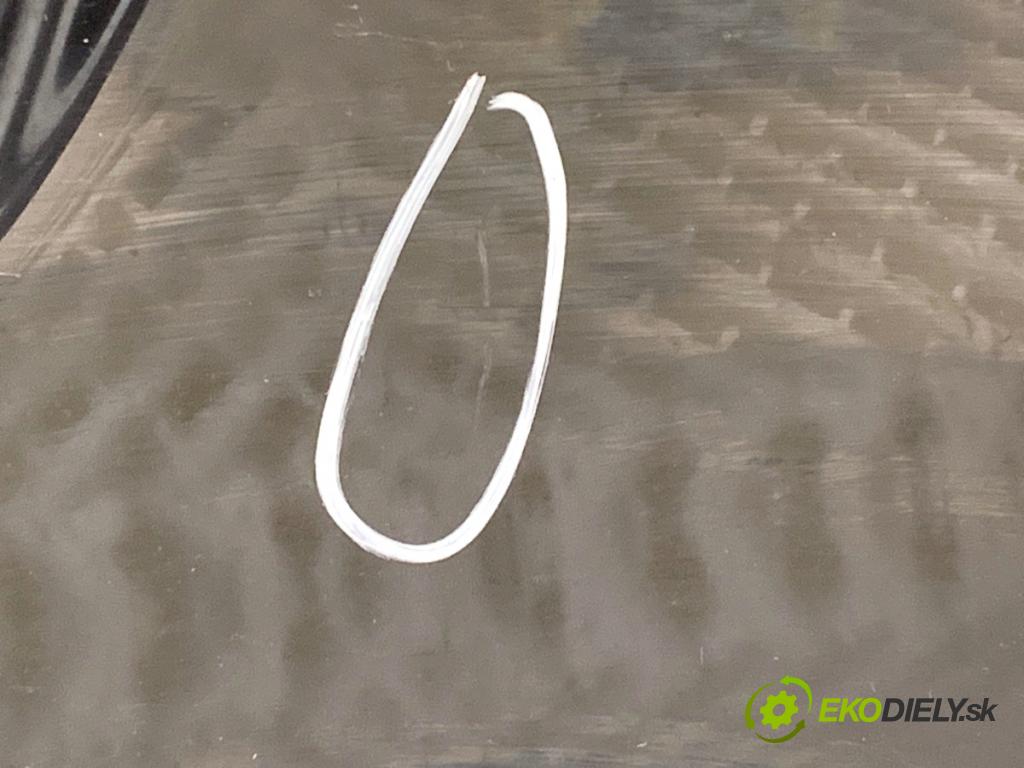 FORD FIESTA MK7 liftback 2016 44 kW 1.25 1242 kapota zad