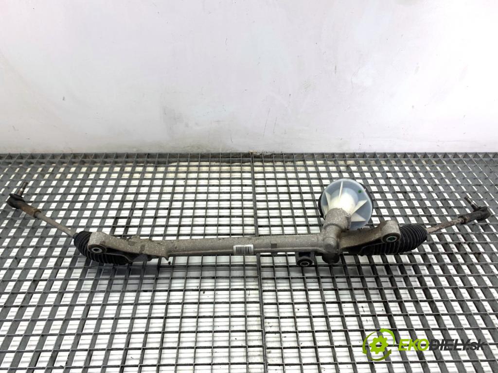 FORD FIESTA MK7 liftback 2016 44 kW 1.25 1242 řízení volantu řízení 8V51-3200-CL