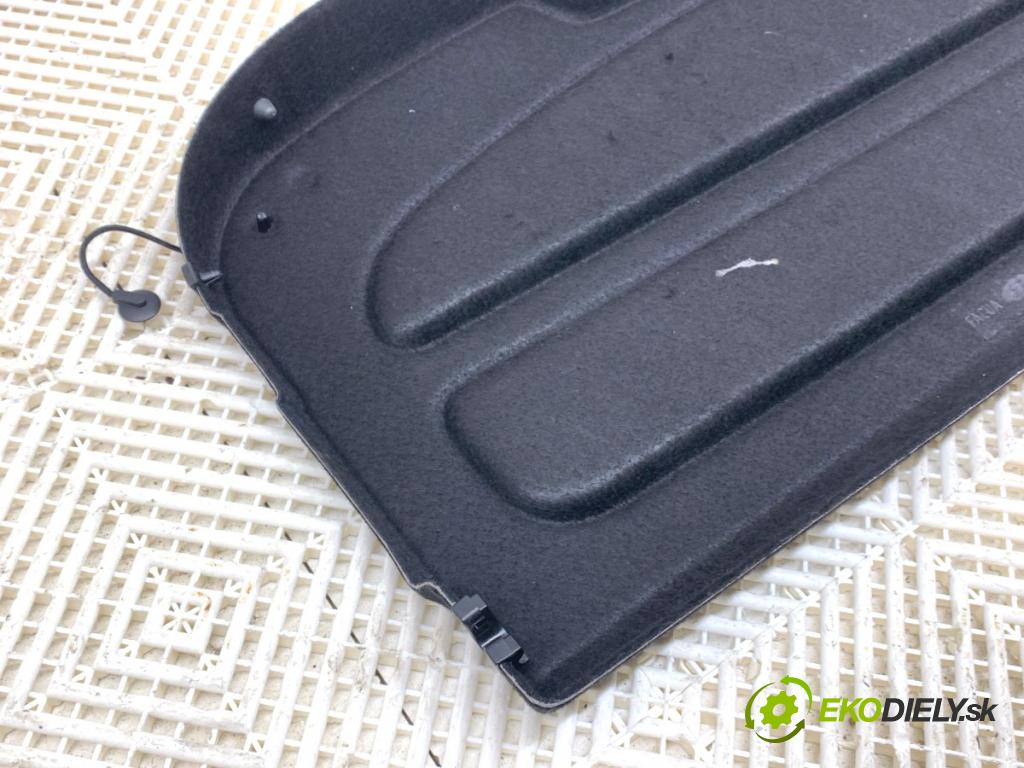 FORD FIESTA MK7 liftback 2016 44 kW 1.25 1242 pláto zadní část