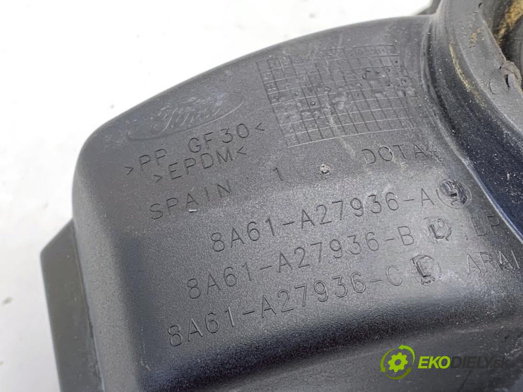 FORD FIESTA MK7 liftback 2016 44 kW 1.25 1242 dvířka nádrže paliva  (Klika dveří ostatní)
