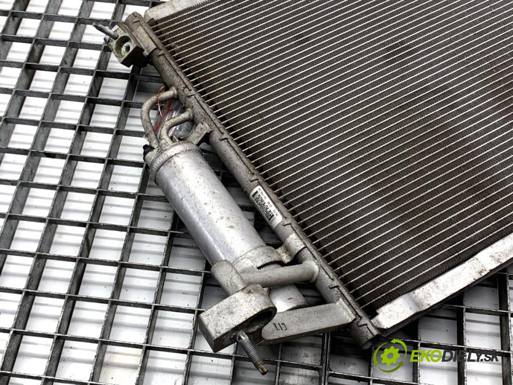 FORD FIESTA MK7 liftback 2016 44 kW 1.25 1242 Chladič klimatizácie ET71-19710-BA (Chladič klimatizácie)