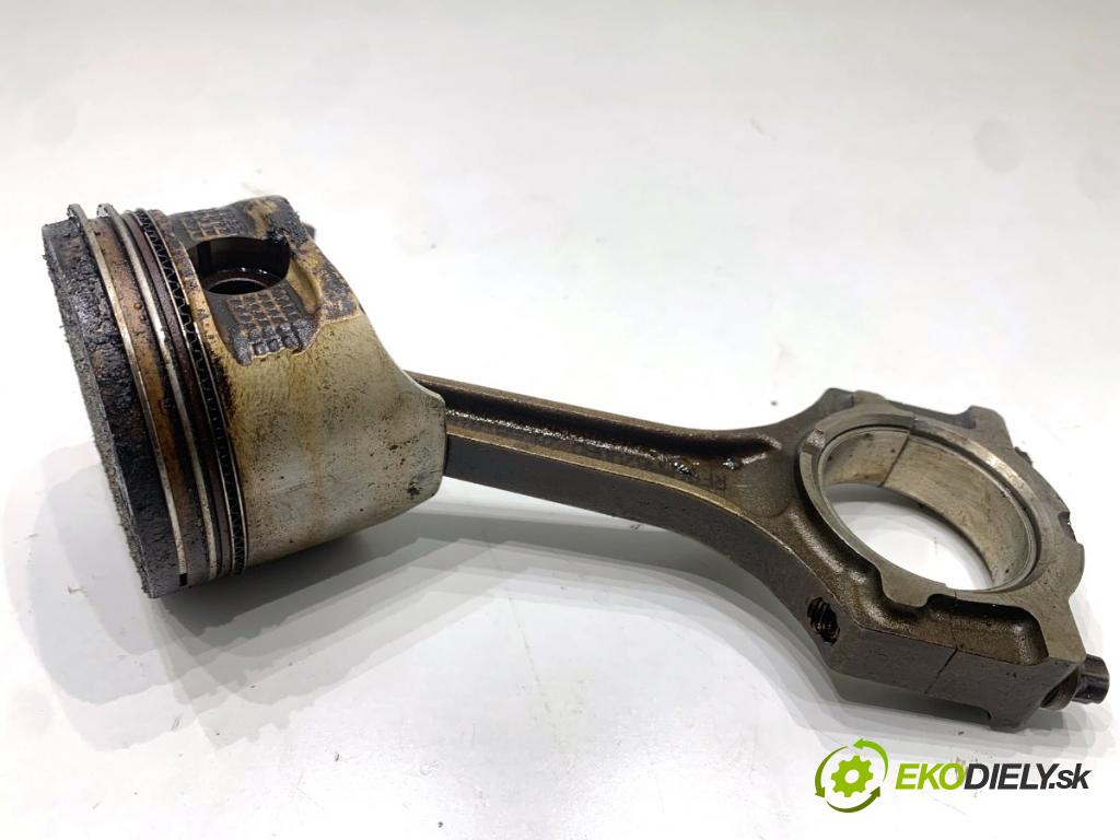 FORD FIESTA MK7 liftback 2016 44 kW 1.25 1242 PIEST: ojnica STJC (Piest)