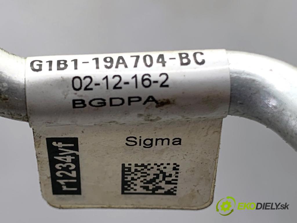 FORD FIESTA MK7 liftback 2016 44 kW 1.25 1242 rúrka klimatizace G1B1-19A704-BC (Trubka klimatizace)