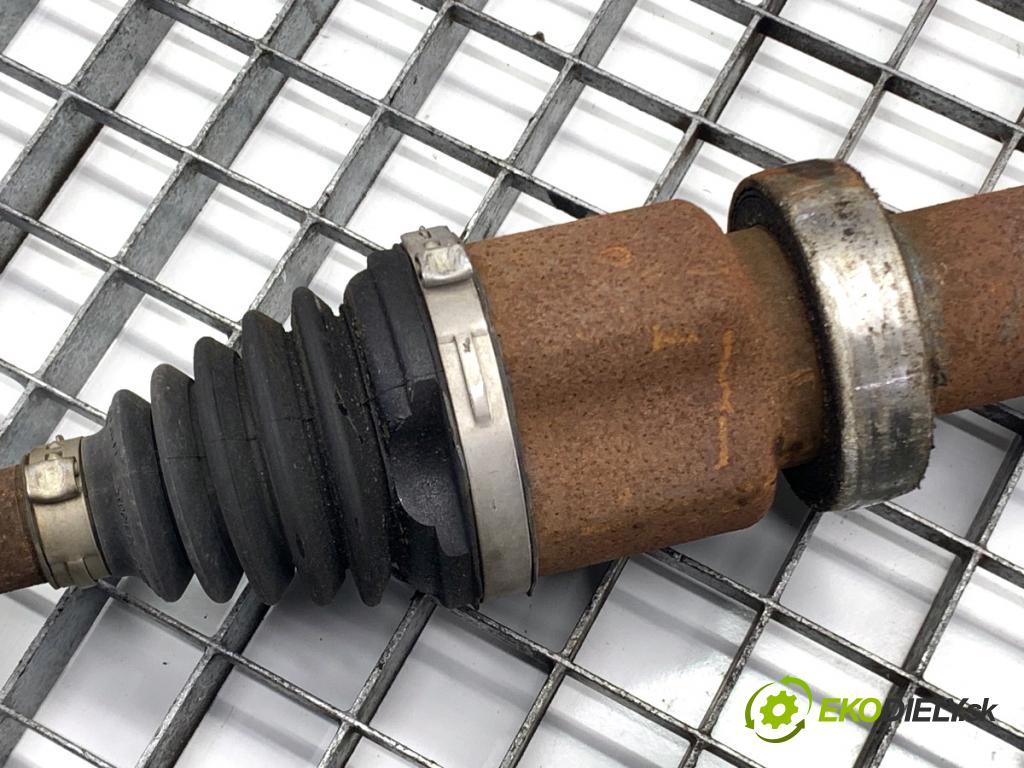 FORD FIESTA MK7 liftback 2016 44 kW 1.25 1242 poloos pravý přední část 8V51-3B436-AAF