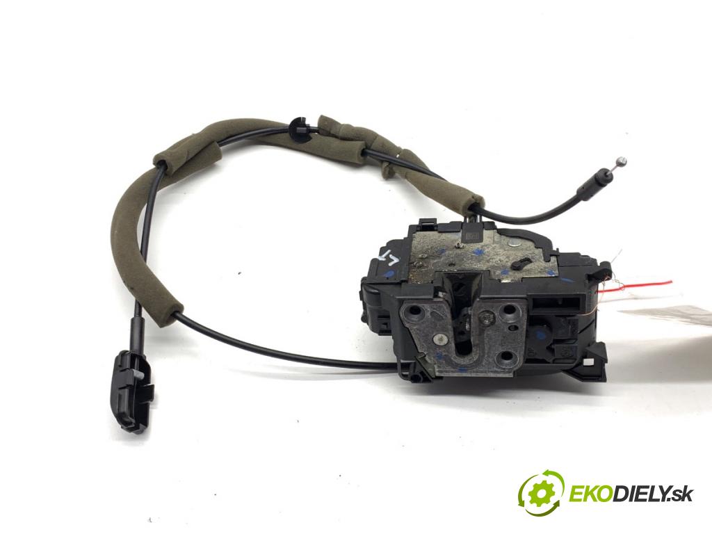 MERCEDES-BENZ CITAN Nadwozie pełne/minivan 2016 81 kW 111 CDI (415.603, 415.605) 1461 zámok Dvere ľavy zad 8200542358