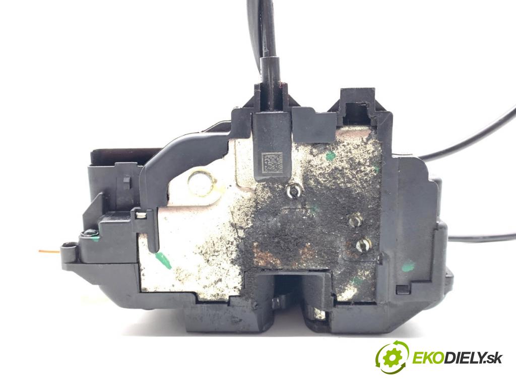 MERCEDES-BENZ CITAN Nadwozie pełne/minivan 2016 81 kW 111 CDI (415.603, 415.605) 1461 zámok Dvere pravy predný 8200497604