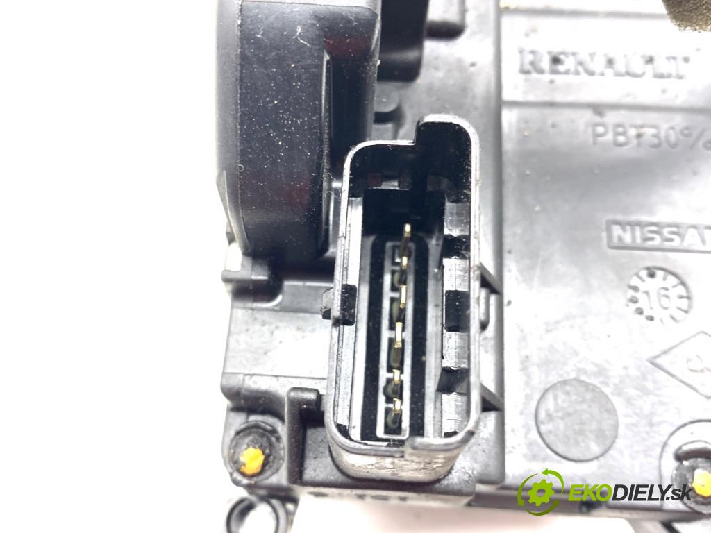 MERCEDES-BENZ CITAN Nadwozie pełne/minivan 2016 81 kW 111 CDI (415.603, 415.605) 1461 zámok Dvere zadných ľavy