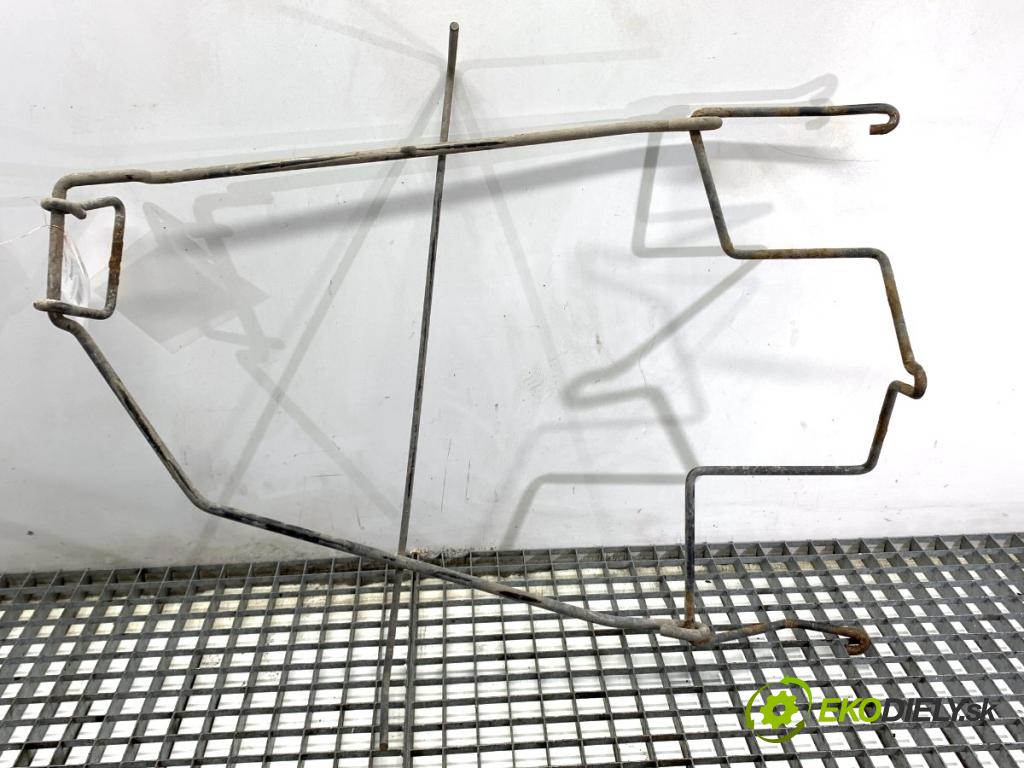 MERCEDES-BENZ CITAN Nadwozie pełne/minivan 2016 81 kW 111 CDI (415.603, 415.605) 1461 VÝTAH: kola NÁHRADNÍ: 