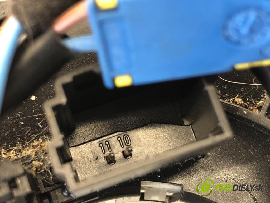 MERCEDES-BENZ CITAN Nadwozie pełne/minivan 2016 81 kW 111 CDI (415.603, 415.605) 1461 Krúžok, slimák airbag 10027674-09 (Airbag)