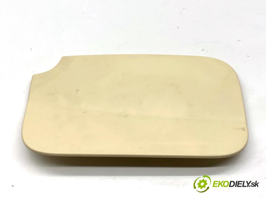 MERCEDES-BENZ CITAN Nadwozie pełne/minivan 2016 81 kW 111 CDI (415.603, 415.605) 1461 Dvierka nádrže paliva 8200815157 (Kľučka dverí ostatné)