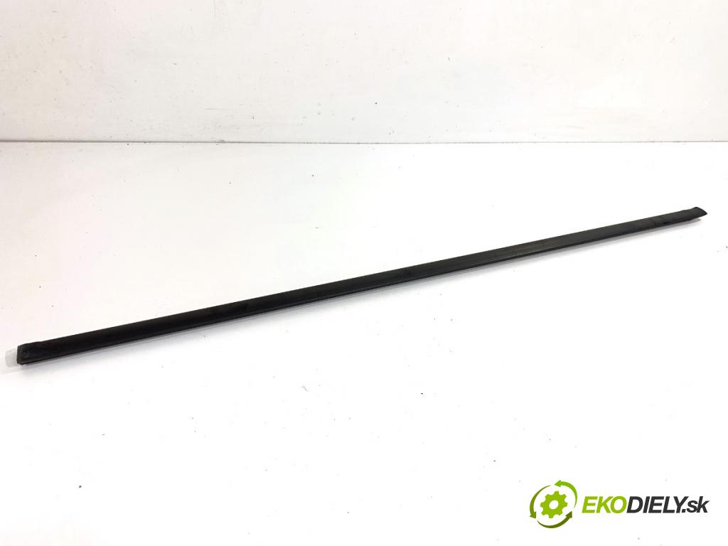 MERCEDES-BENZ CITAN Nadwozie pełne/minivan 2016 81 kW 111 CDI (415.603, 415.605) 1461 Lišta Sbírání: predný ľavy