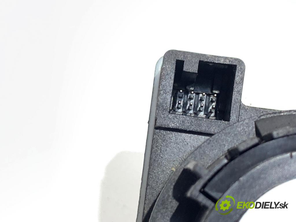 MERCEDES-BENZ CITAN Nadwozie pełne/minivan 2016 81 kW 111 CDI (415.603, 415.605) 1461 spínač světel A9065450404