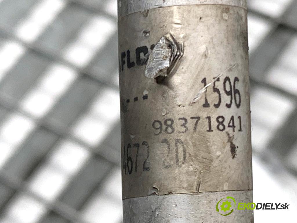 MERCEDES-BENZ CITAN Nadwozie pełne/minivan 2016 81 kW 111 CDI (415.603, 415.605) 1461 rúrka klimatizácie 924601023R (Rúrka klimatizácie)