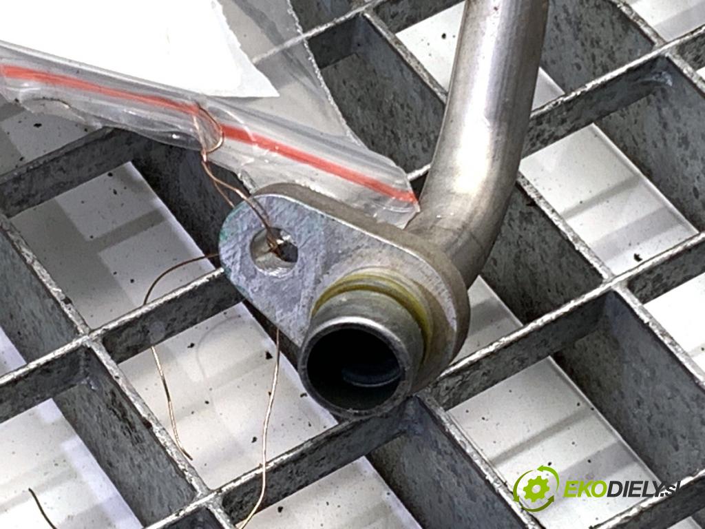 MERCEDES-BENZ CITAN Nadwozie pełne/minivan 2016 81 kW 111 CDI (415.603, 415.605) 1461 rúrka klimatizácie 924409729 (Rúrka klimatizácie)