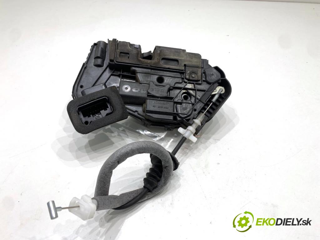 SKODA FABIA III liftback 2018 55 kW 1.0 999 zámok Dvere pravy predný 5TB837016A