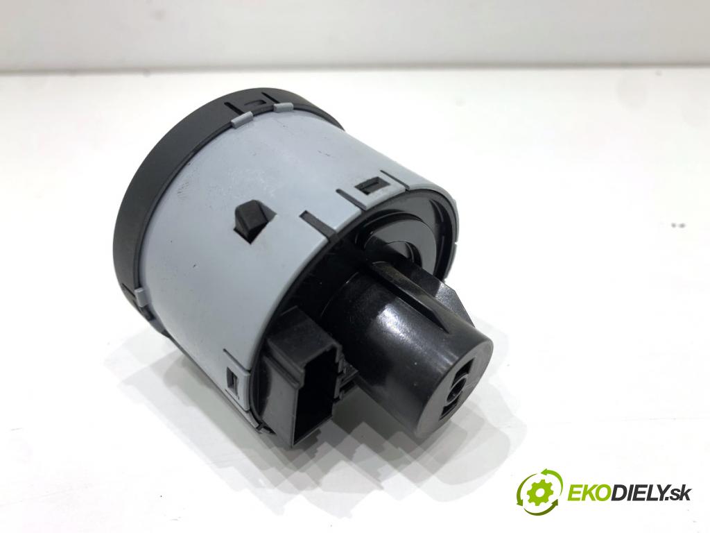 SKODA FABIA III liftback 2018 55 kW 1.0 999 Spínač svetiel 5E0941431D