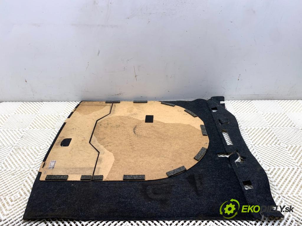 SKODA FABIA III liftback 2018 55 kW 1.0 999 KRYTINA: kufra