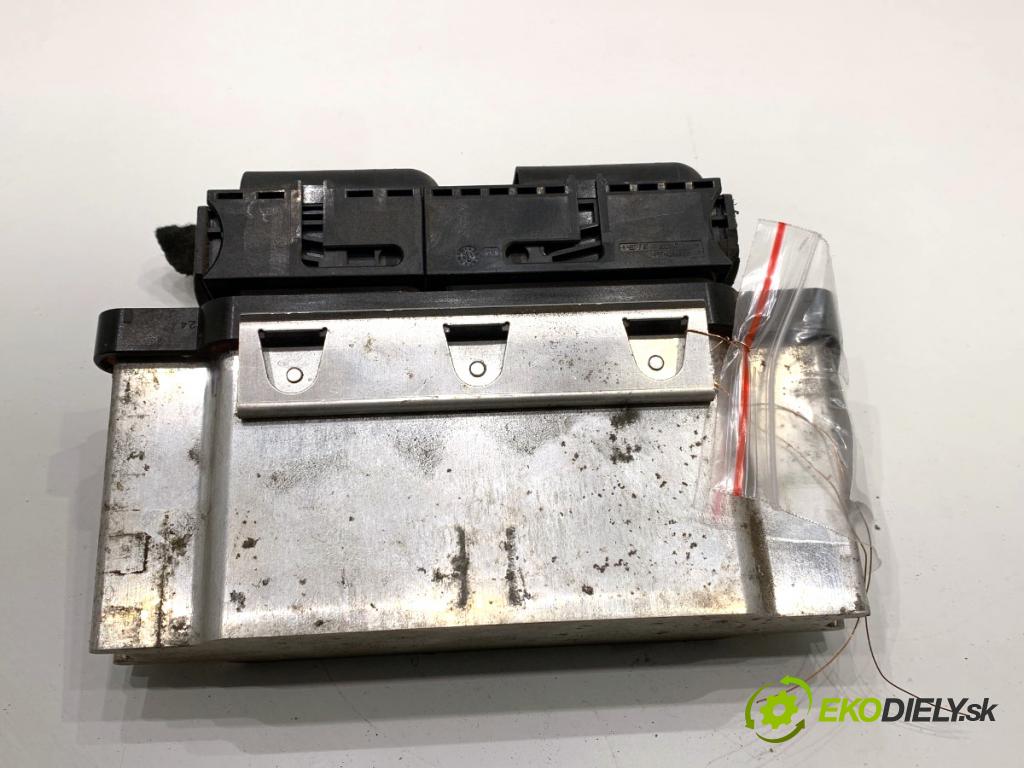 SKODA FABIA III liftback 2018 55 kW 1.0 999 riadiaca jednotka Motor 04C907309BJ (Riadiaca jednotka)