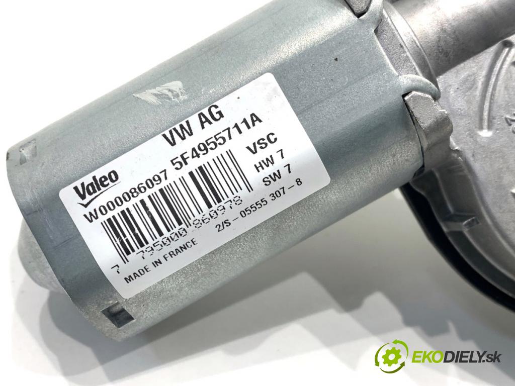 SKODA FABIA III liftback 2018 55 kW 1.0 999 Motor stieračov zad 5F4955711A