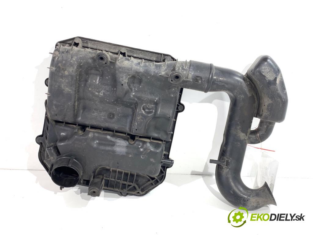 SKODA FABIA III liftback 2018 55 kW 1.0 999 Obal filtra vzduchu 04C129611J (Obal vzduchového filtra)