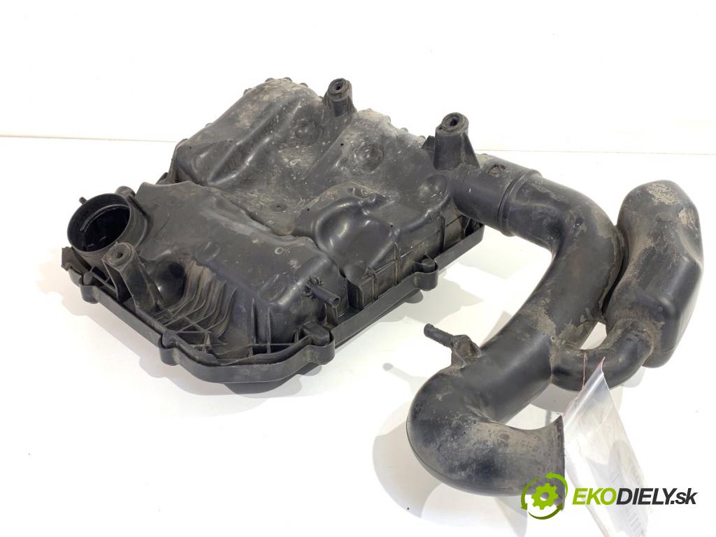 SKODA FABIA III liftback 2018 55 kW 1.0 999 Obal filtra vzduchu 04C129611J (Obal vzduchového filtra)