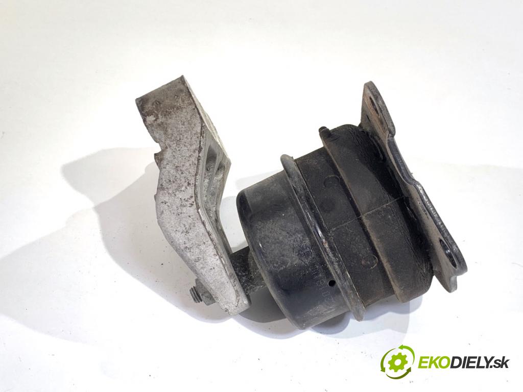 SKODA FABIA III liftback 2018 55 kW 1.0 999 AirBag Motor pravy 6C0199167B