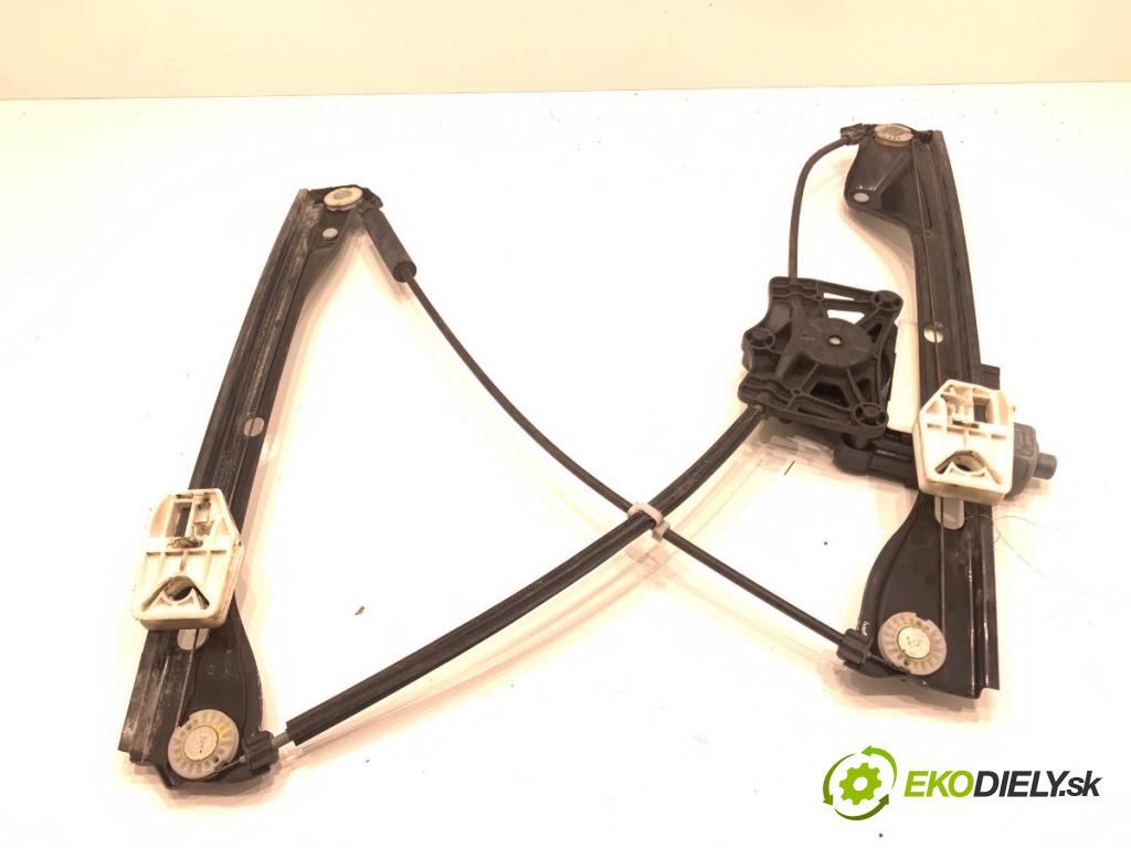 SKODA FABIA III liftback 2018 55 kW 1.0 999 Mechanizmus okna ľavy predný 2Q2959881C