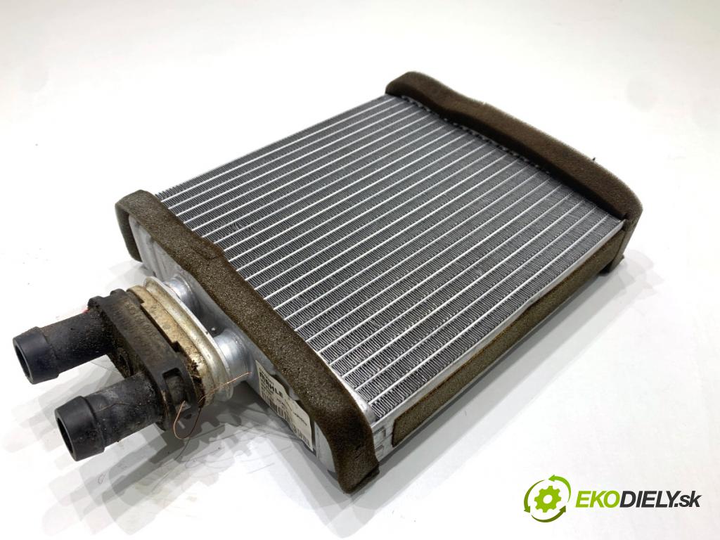 SKODA FABIA III liftback 2018 55 kW 1.0 999 topné těleso radiátor topení  (Radiátor topení)