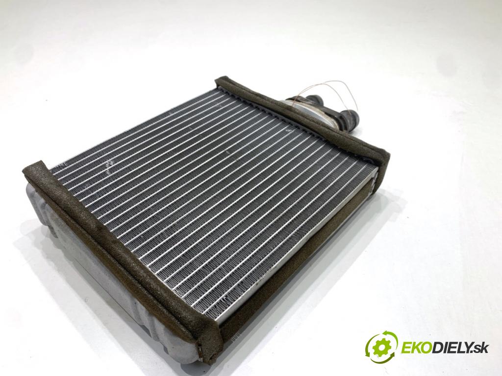 SKODA FABIA III liftback 2018 55 kW 1.0 999 Výhrevné teleso, radiátor kúrenia  (Radiátor kúrenia)