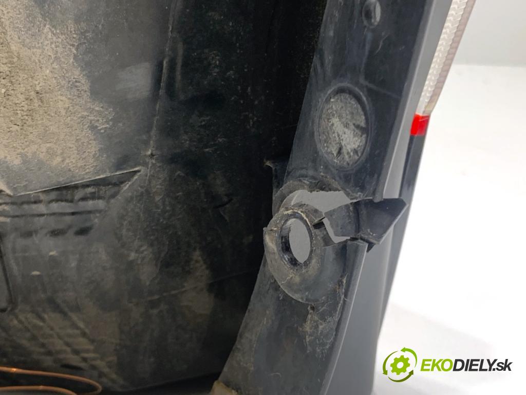 SKODA FABIA III liftback 2018 55 kW 1.0 999 Svetlo ľavy zad 6V9945095