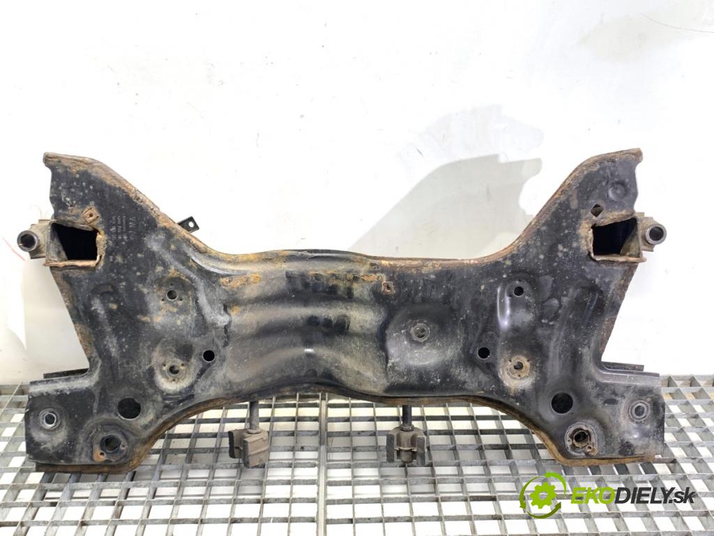 SKODA FABIA III liftback 2018 55 kW 1.0 999 výztuha pod motor 6R0199315A (Přední výztuha)