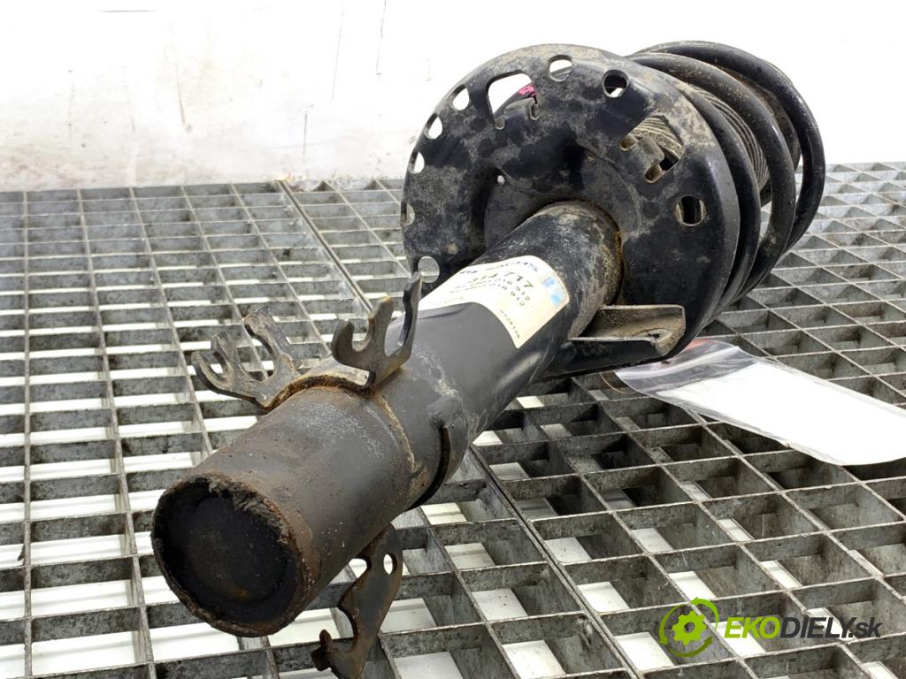 SKODA FABIA III liftback 2018 55 kW 1.0 999 tlumič pravý přední část ZE