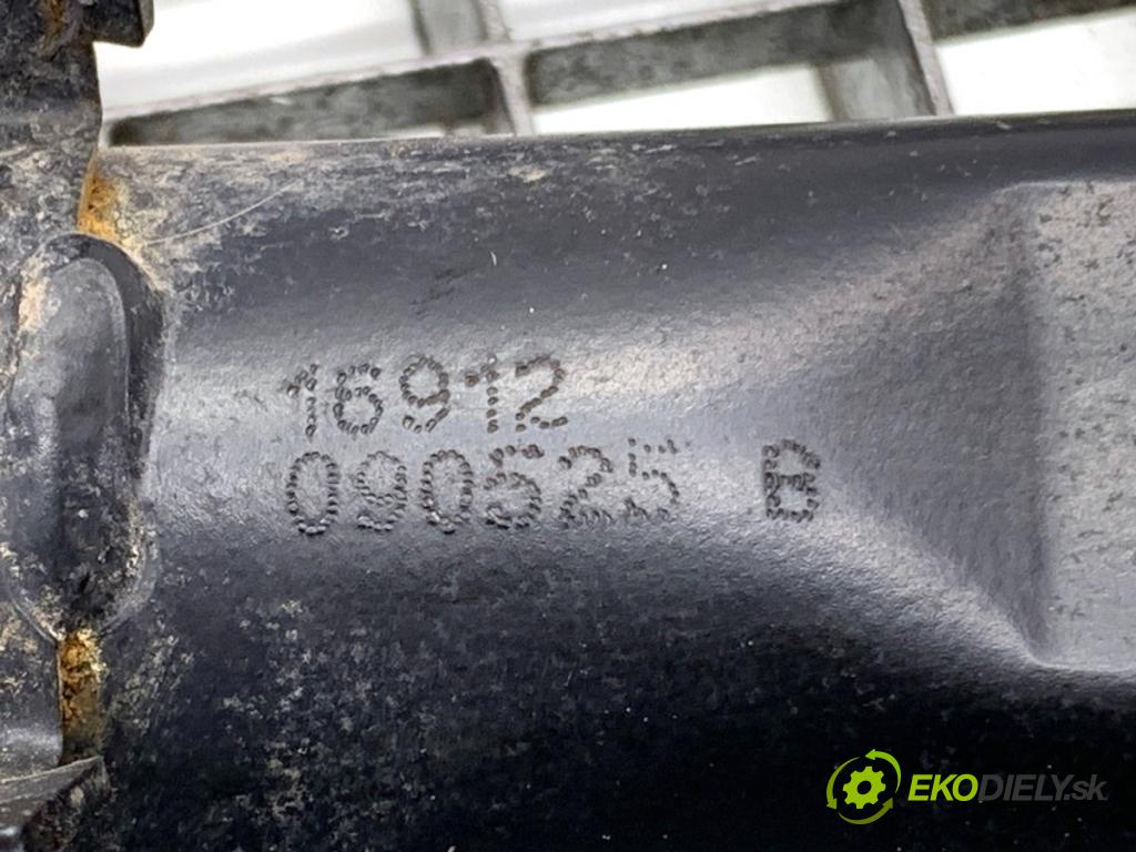 SKODA FABIA III liftback 2018 55 kW 1.0 999 tlumič pravý přední část ZE