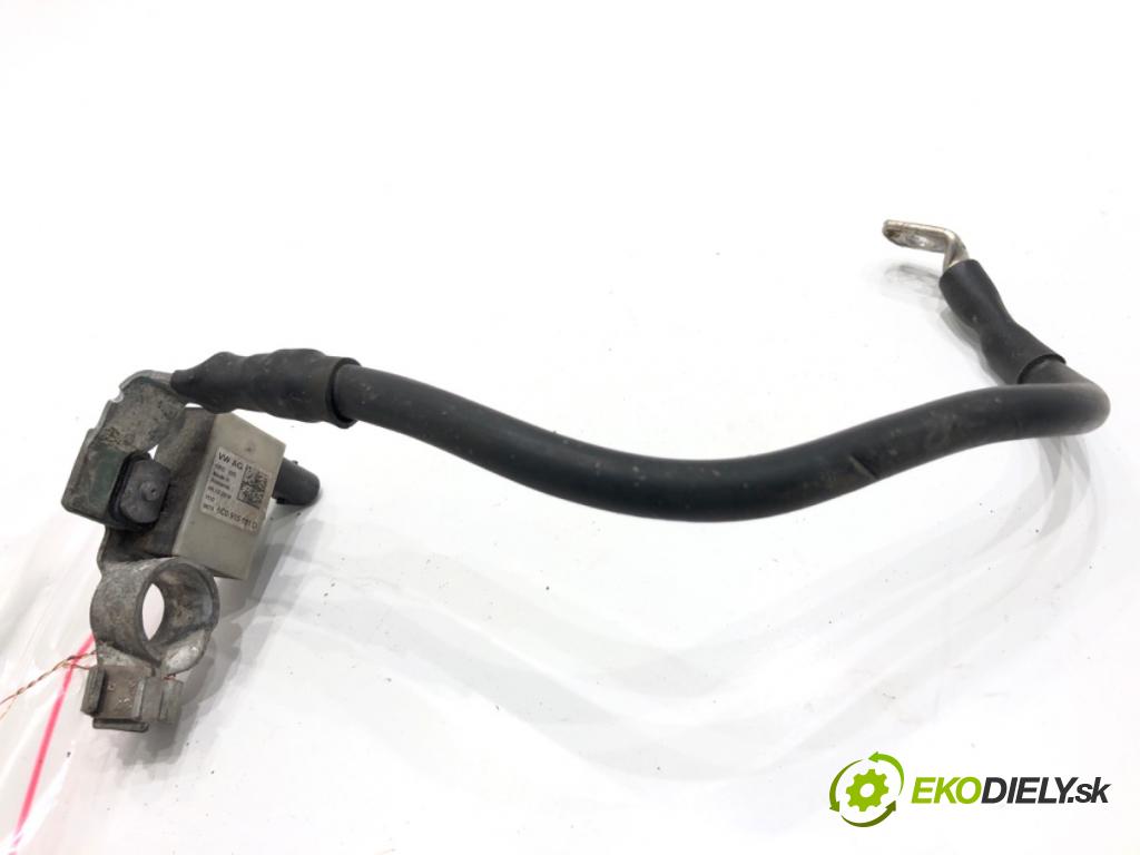 SKODA FABIA III liftback 2018 55 kW 1.0 999 svorka MINUS 6C0915181D