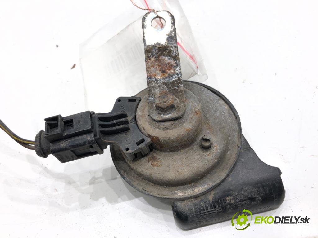 SKODA FABIA III liftback 2018 55 kW 1.0 999 klaksón