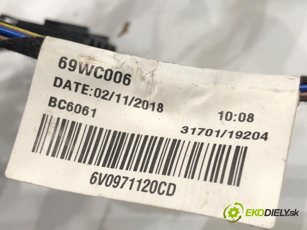 SKODA FABIA III liftback 2018 55 kW 1.0 999 Káblovačka Dvere predný ľavy 6V0971120CD