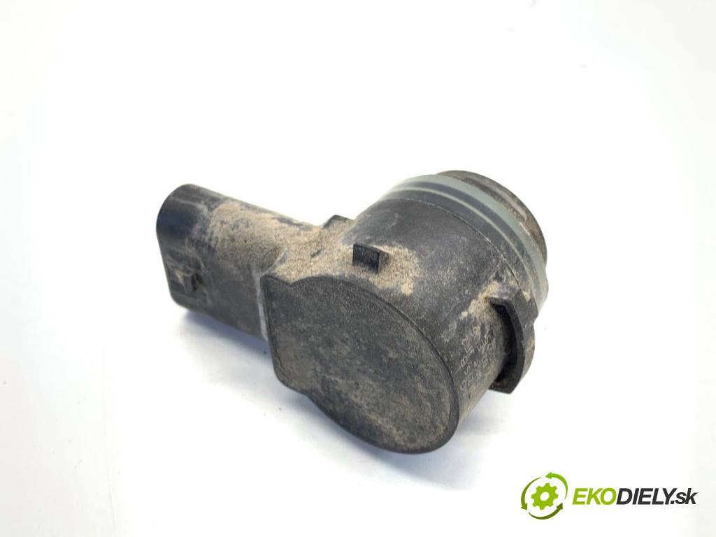 SKODA FABIA III liftback 2018 55 kW 1.0 999 snímač PDC 5Q0919275B