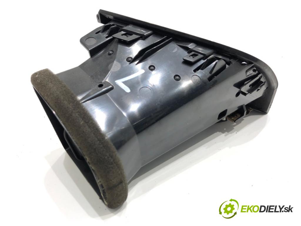 SKODA FABIA III liftback 2018 55 kW 1.0 999 Mriežky kúrenia ľavy predný 6V0819701